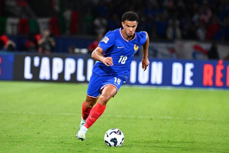 Cầu Thủ Trẻ Tiềm Năng – Những Viên Ngọc Thô Đang Chờ Tỏa Sáng 3 Sân chơi quốc tế – Thước đo bản lĩnh của ngôi sao tương lai